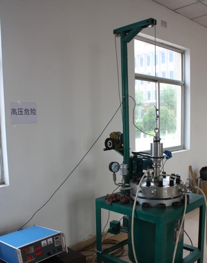 在加氫反應(yīng)釜